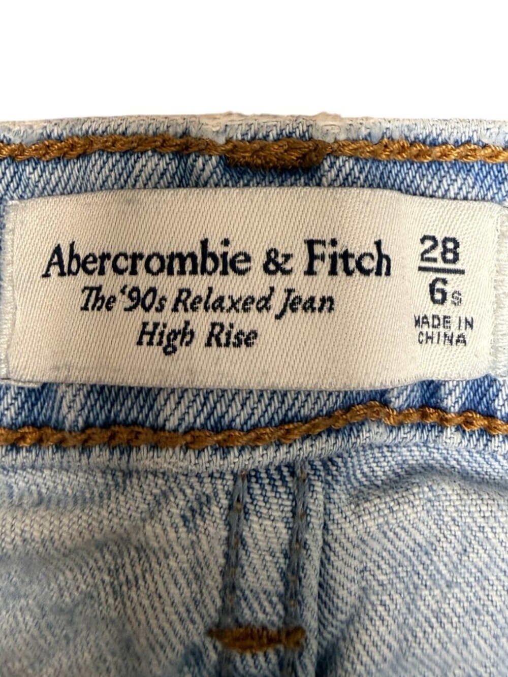 ABERCROMBIE & FITCH Women's EUC The 90's Relaxed Jean High Rise | Size 28/6S - Picture 11 of 11
